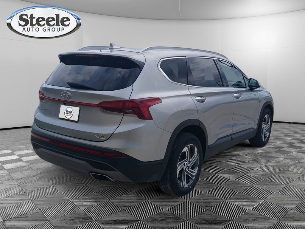 Used 2023 Hyundai Santa Fe SEL FWD image 4