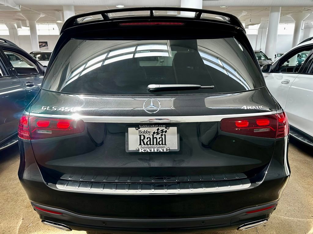 New 2026 Mercedes-Benz GLS 450 4MATIC image 2