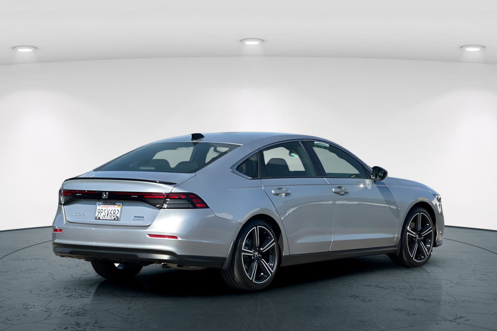 Certified 2025 Honda Accord Sport image 6