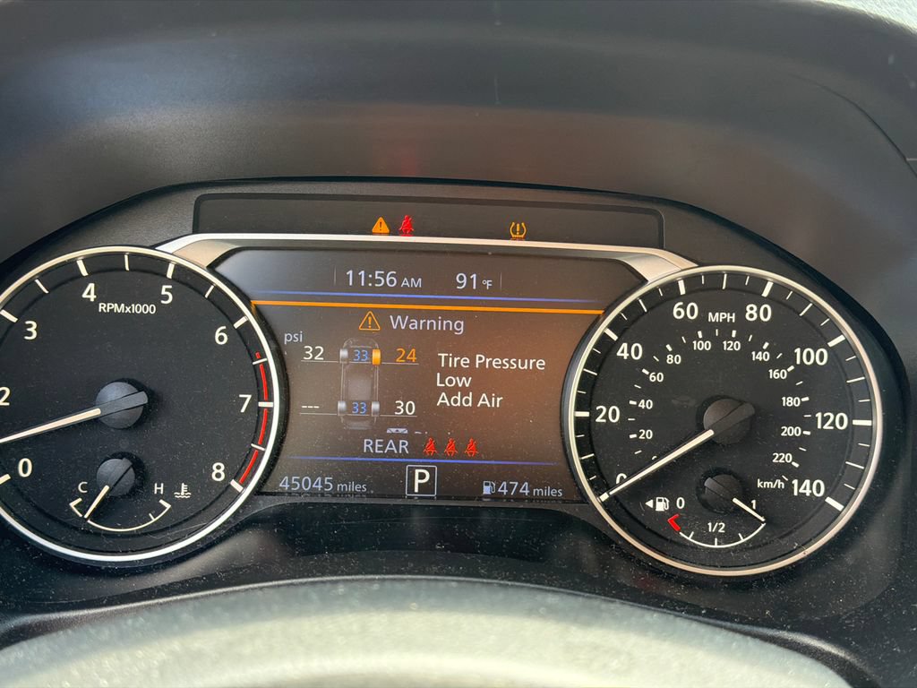Used 2025 Nissan Altima 2.5 SV FWD image 26