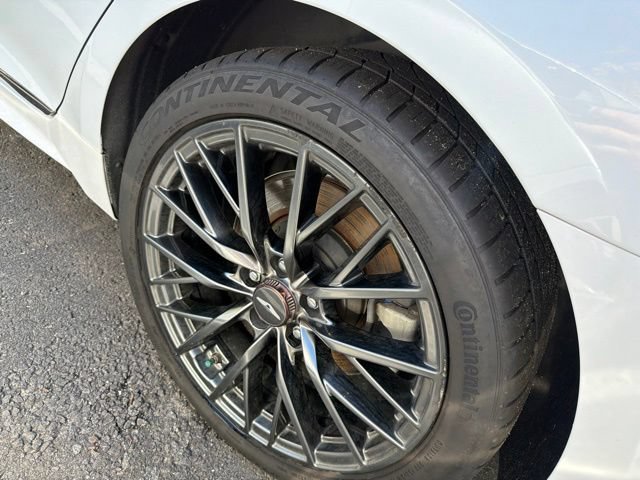 Used 2018 Genesis G80 3.3T Sport RWD image 11