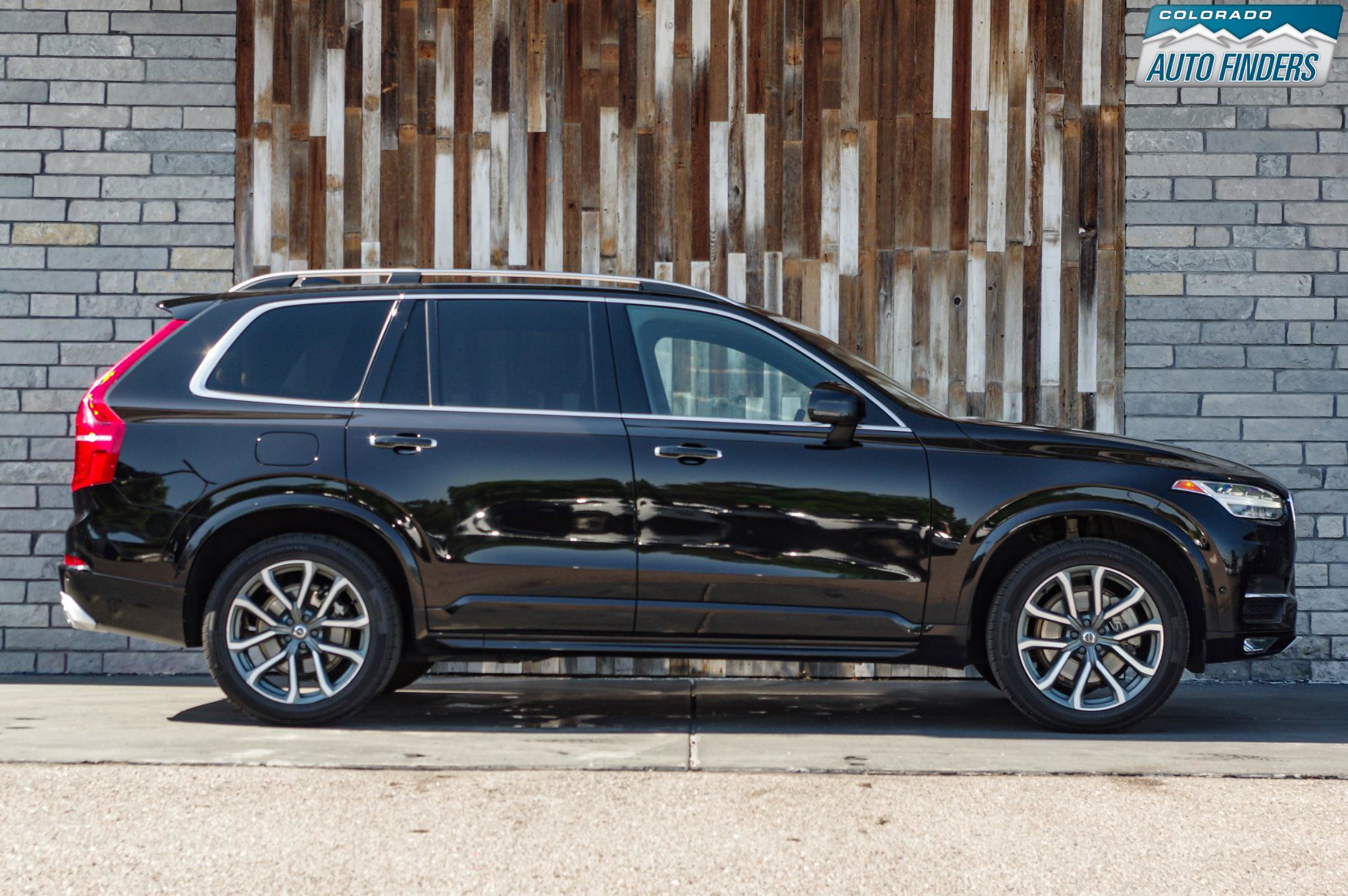 Used 2018 Volvo XC90 T6 Momentum w/ Convenience Package AWD/4WD image 8
