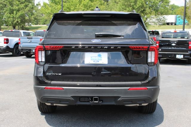 New 2026 Ford Explorer Active RWD image 19