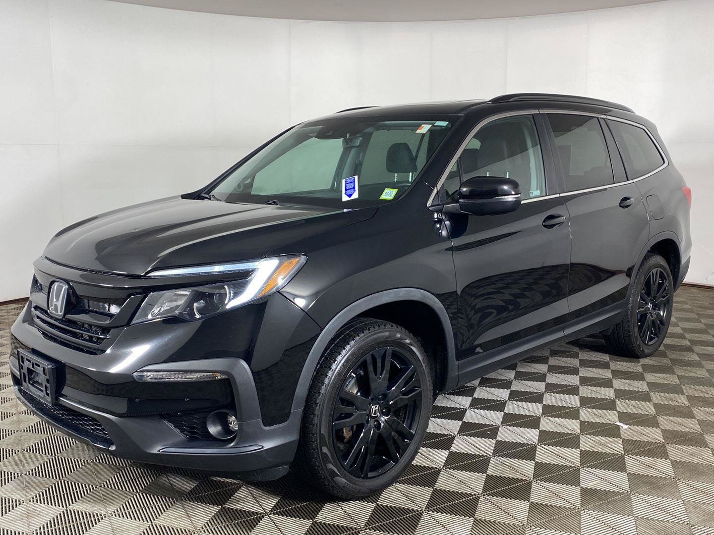 Used 2022 Honda Pilot Special Edition image 2