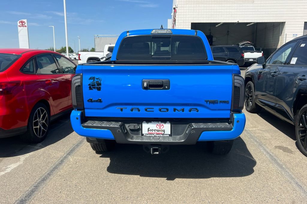 Certified 2019 Toyota Tacoma TRD Pro AWD/4WD image 7