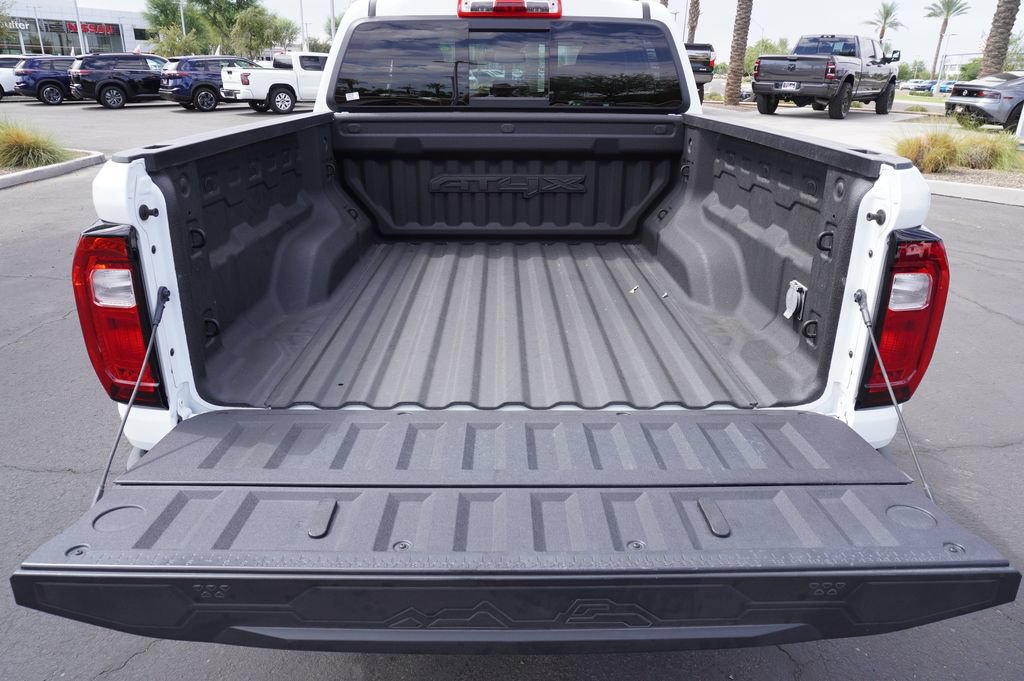 Used 2024 GMC Canyon AT4X AWD/4WD image 9