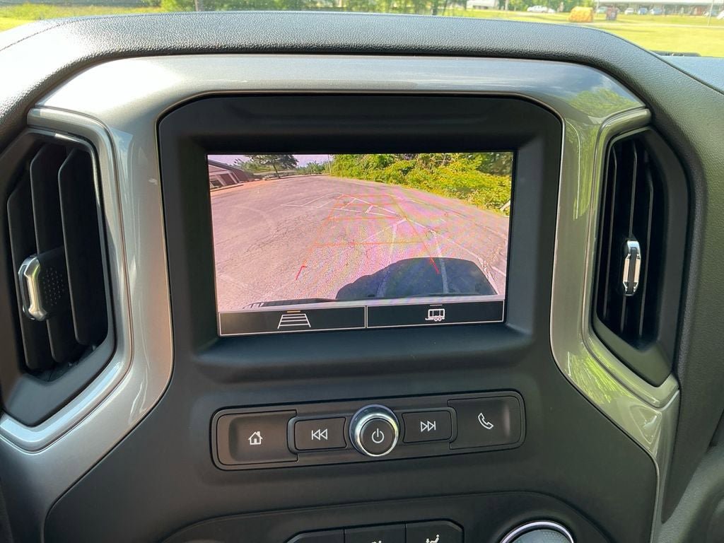 Used 2022 Chevrolet Silverado 1500 W/T w/ WT Value Package AWD/4WD image 17