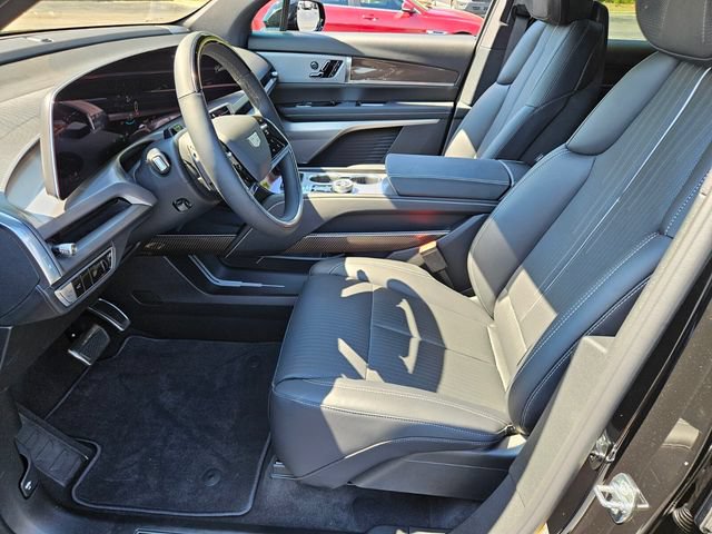 New 2027 Cadillac Vistiq Luxury AWD/4WD image 7