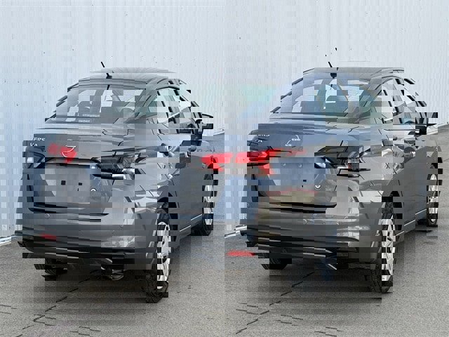 Used 2025 Nissan Versa S w/ Trunk Package image 4