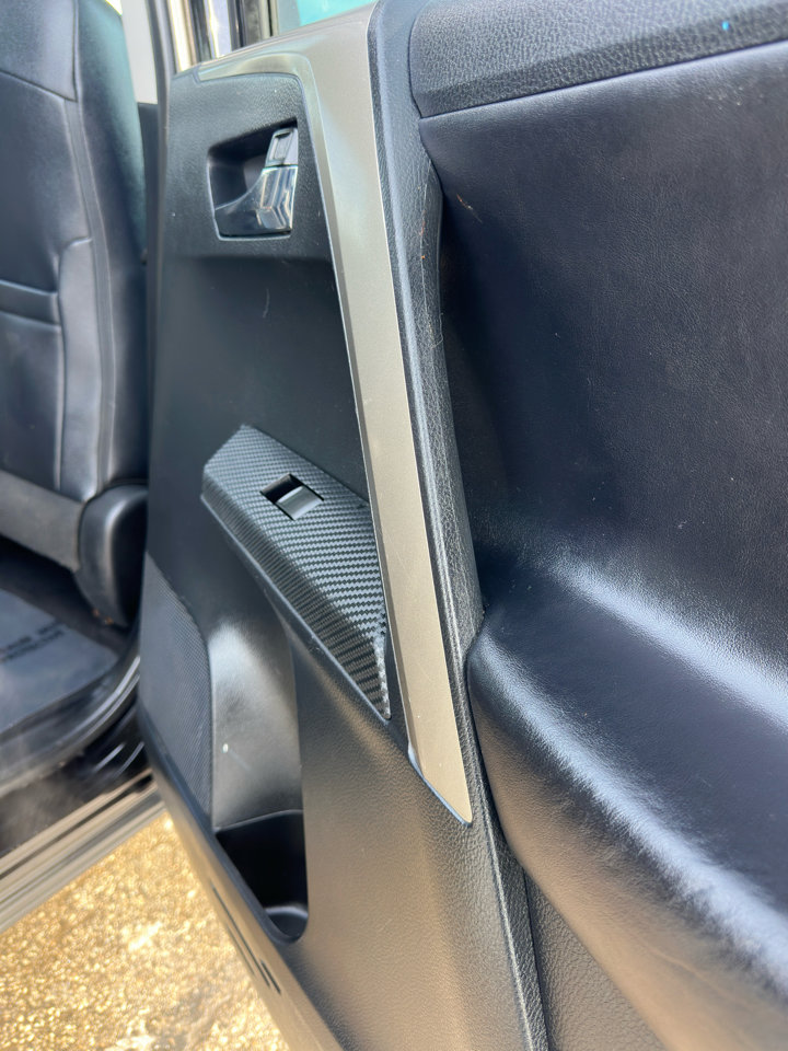 Used 2014 Toyota RAV4 Limited image 40