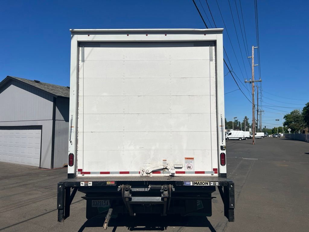 Used 2023 Isuzu NPR RWD image 5
