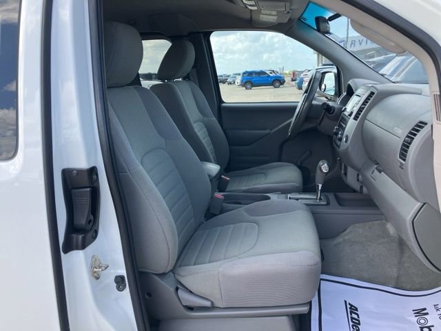 Used 2018 Nissan Frontier S image 11