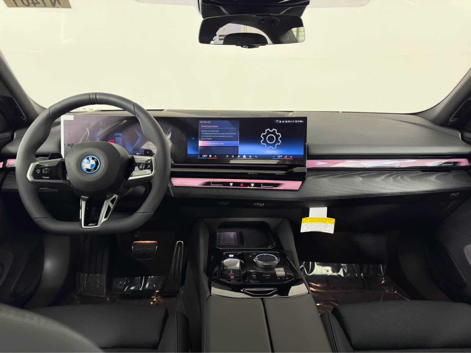 New 2026 BMW 550e xDrive AWD/4WD image 11