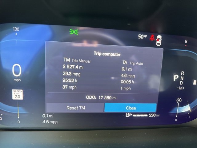 Used 2025 Volvo V60 B5 Cross Country Plus image 11