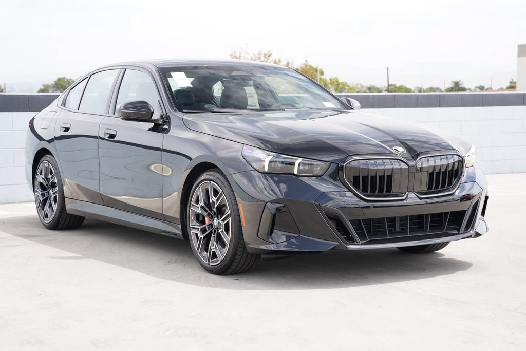 New 2027 BMW 530i w/ M Sport Package RWD image 3