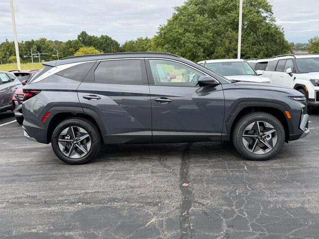 New 2026 Hyundai Tucson SEL Plus AWD/4WD image 2