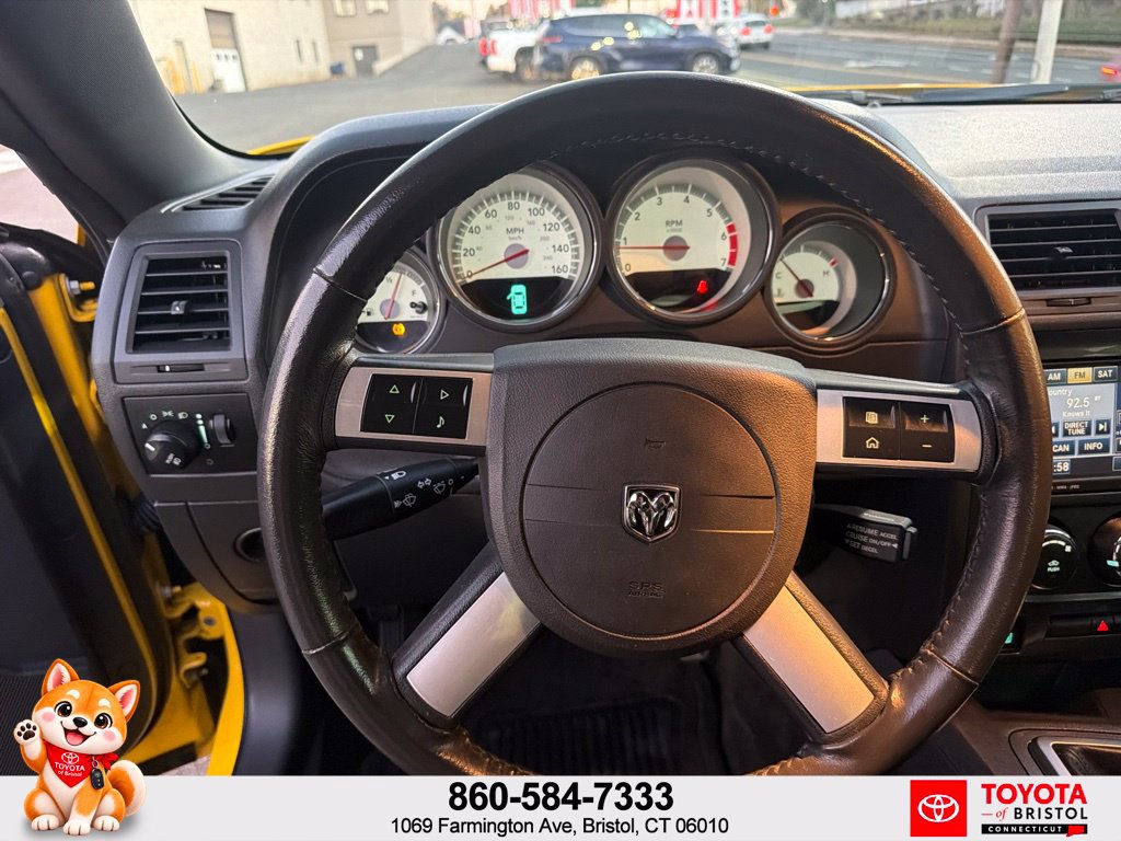 Used 2010 Dodge Challenger R/T RWD image 19