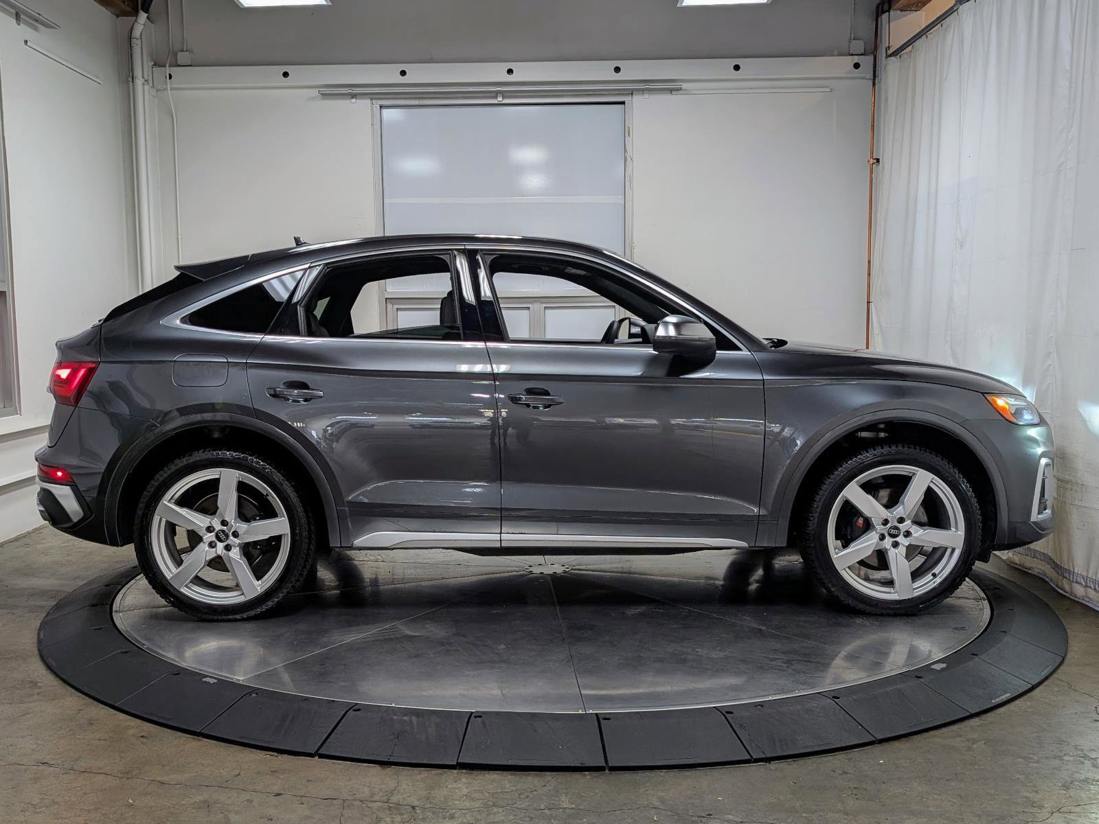 Used 2022 Audi SQ5 Premium w/ Convenience Package image 10