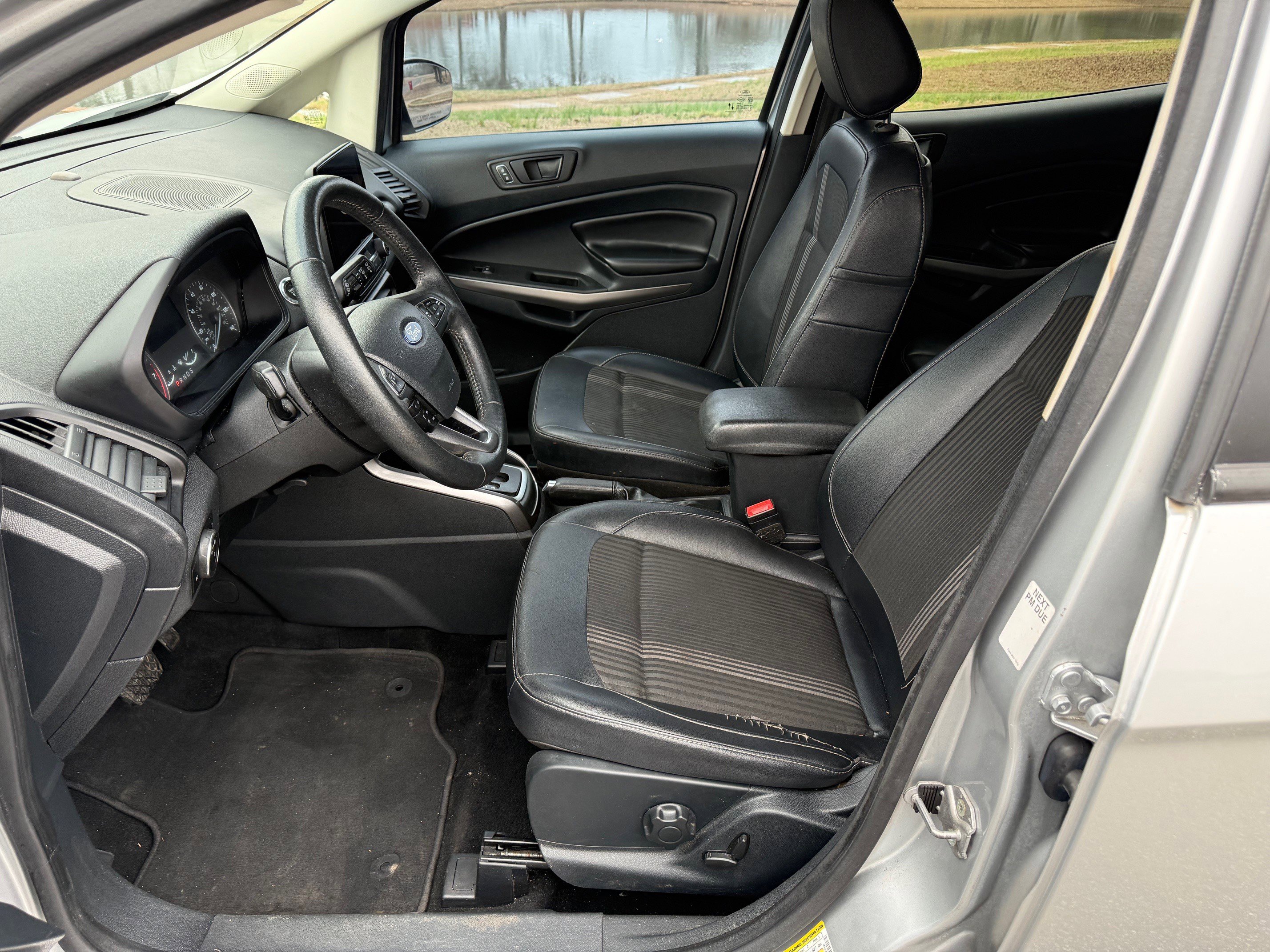 Used 2020 Ford EcoSport SES image 8