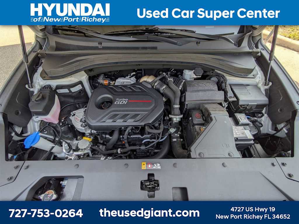 Used 2020 Hyundai Santa Fe Limited image 15