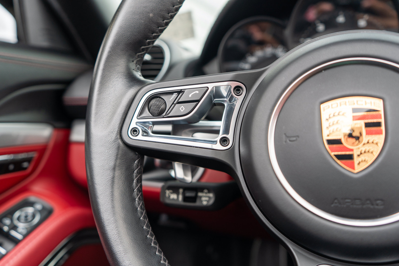 Used 2018 Porsche 718 Boxster GTS RWD image 18