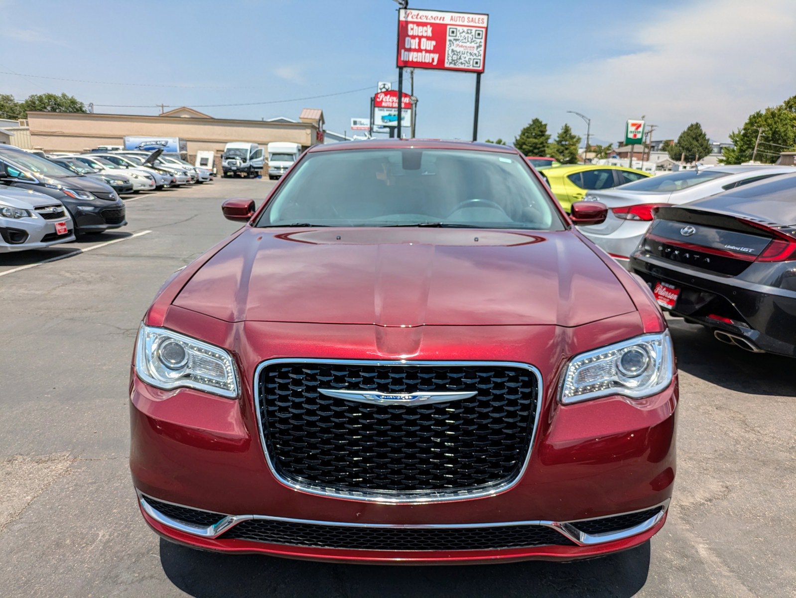 Used 2019 Chrysler 300 Touring L w/ Quick Order Package 22F RWD image 8