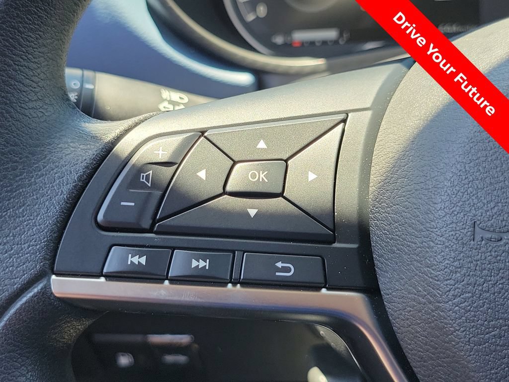 Certified 2025 Nissan Versa SV w/ Trunk Package FWD image 5