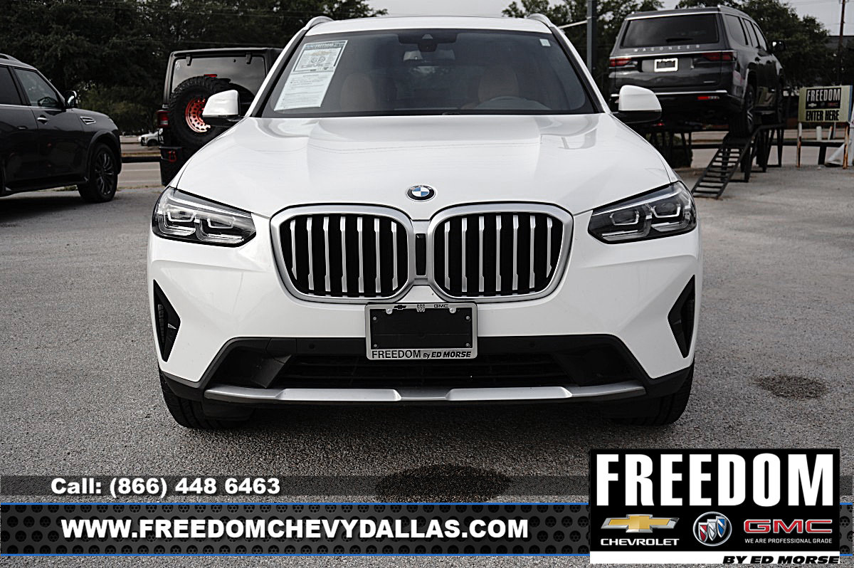 Used 2024 BMW X3 sDrive30i w/ Convenience Package RWD image 2