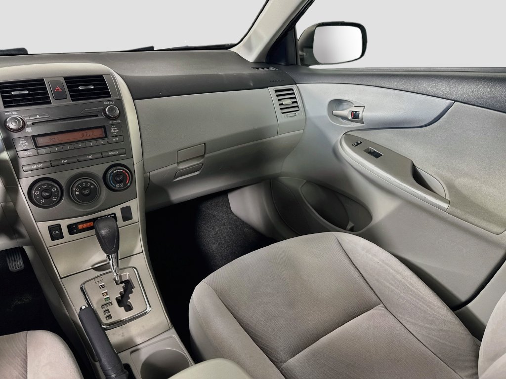 Used 2011 Toyota Corolla LE FWD image 23