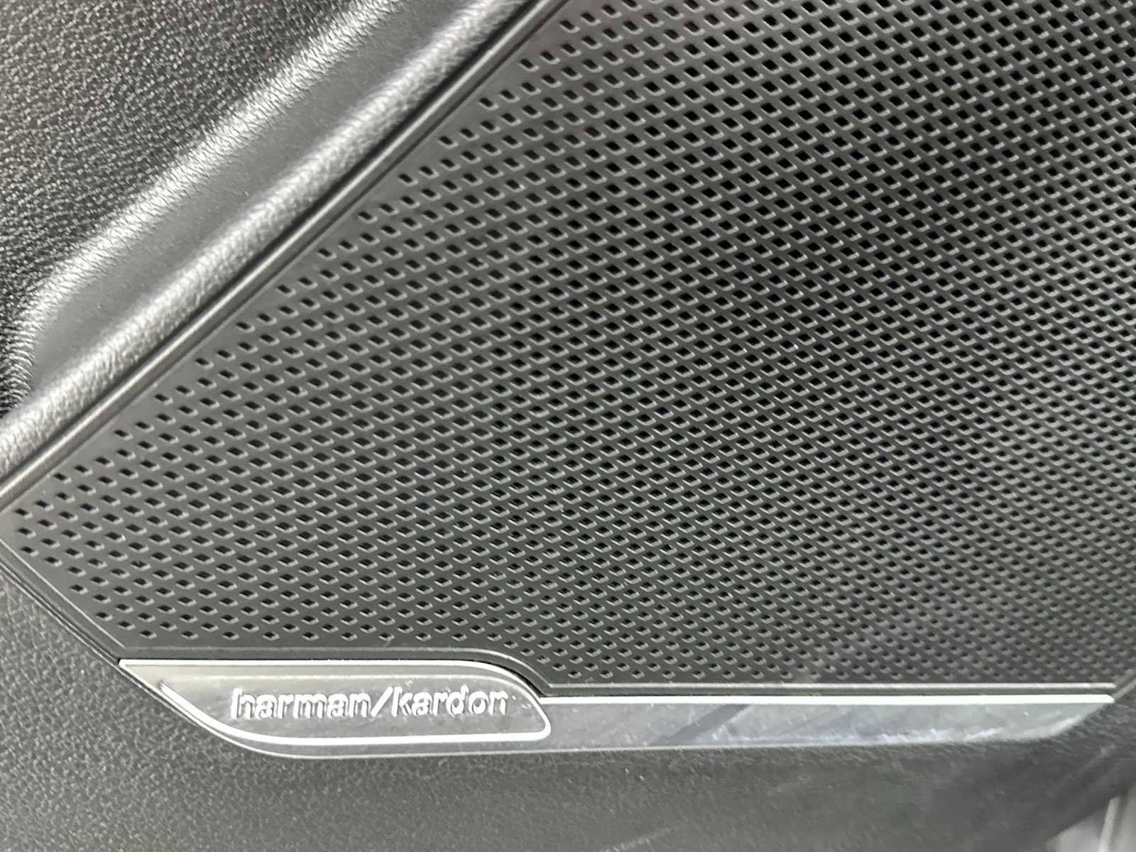 Used 2023 Kia Sportage SX image 18