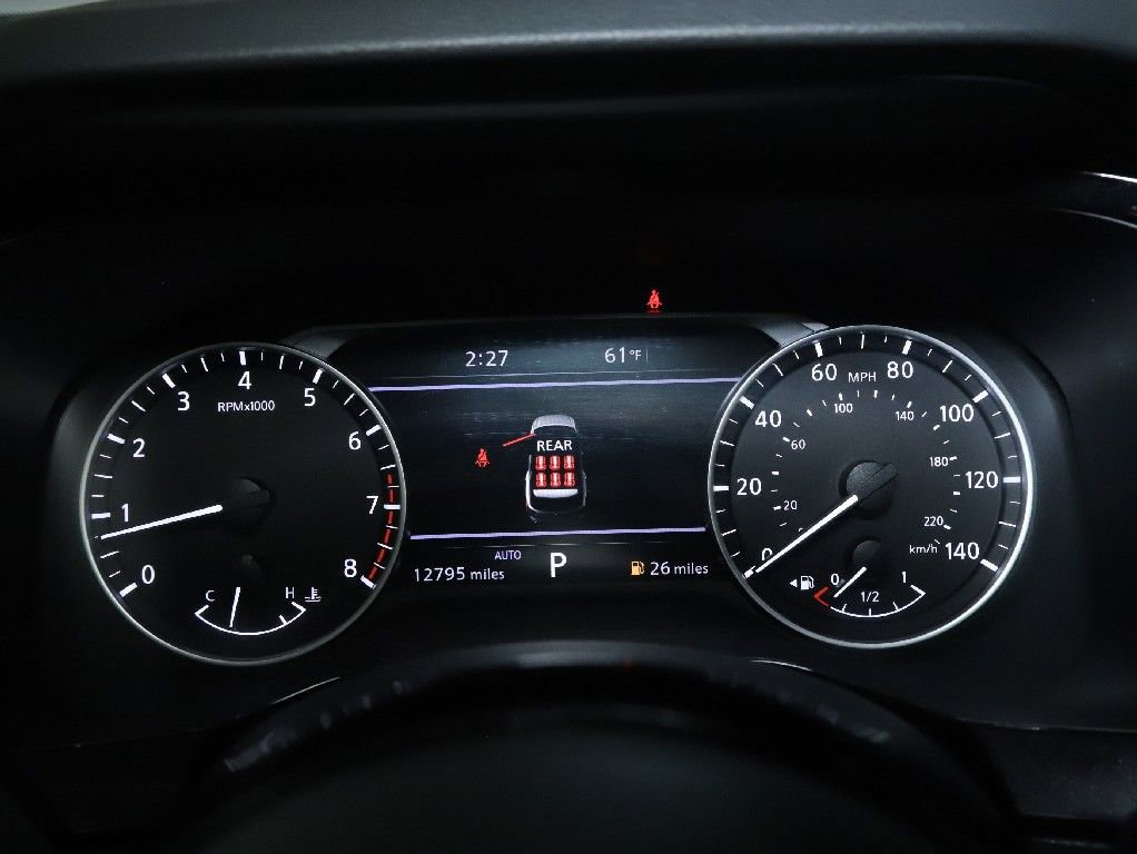 Used 2025 Nissan Pathfinder SL AWD/4WD image 25