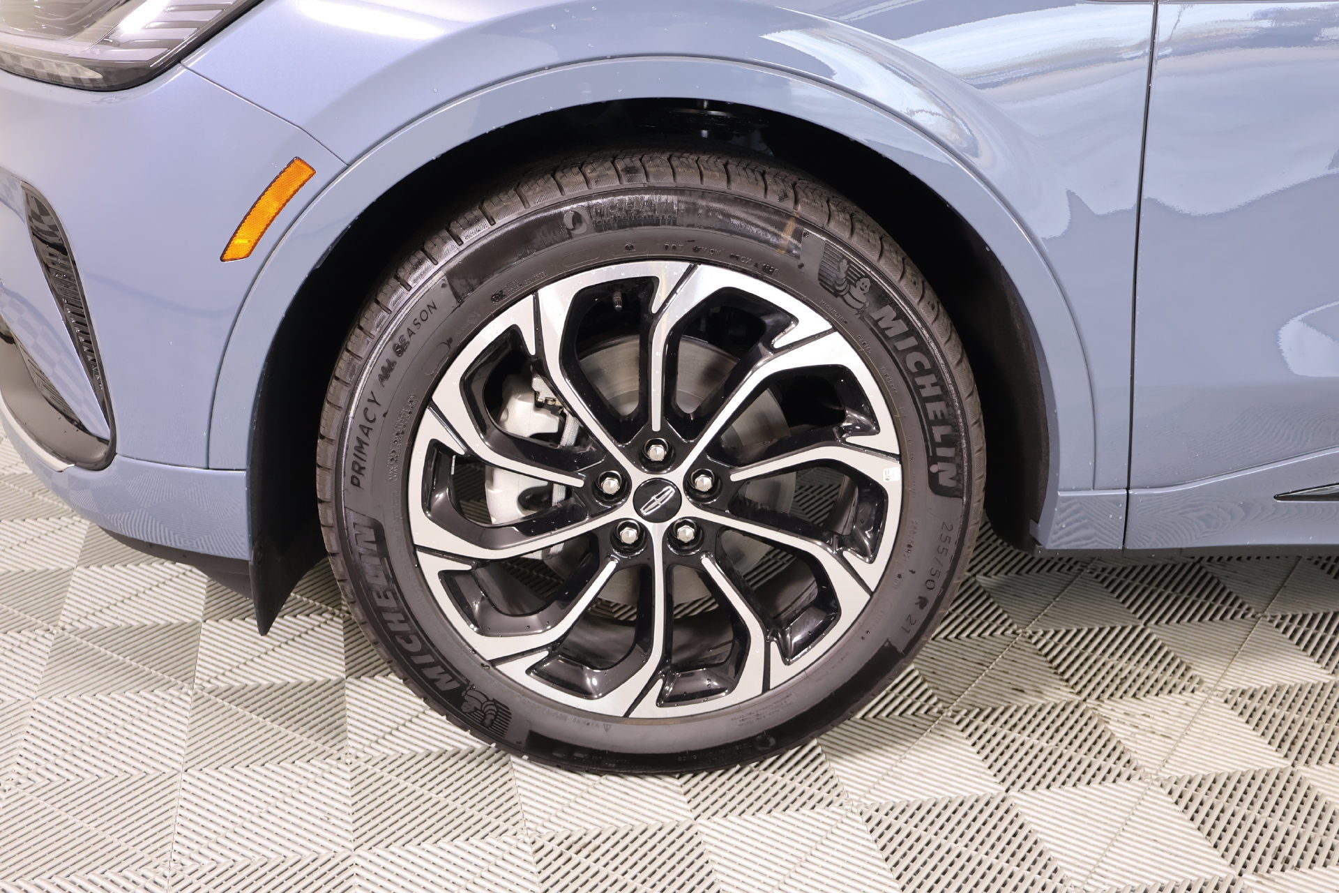 New 2026 Lincoln Nautilus Reserve AWD/4WD image 18