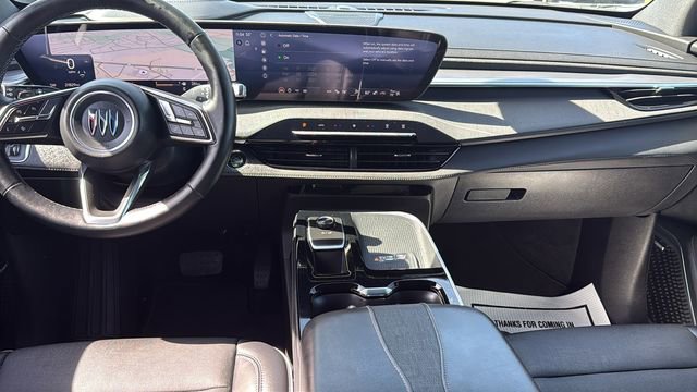 Used 2025 Buick Enclave Preferred image 29