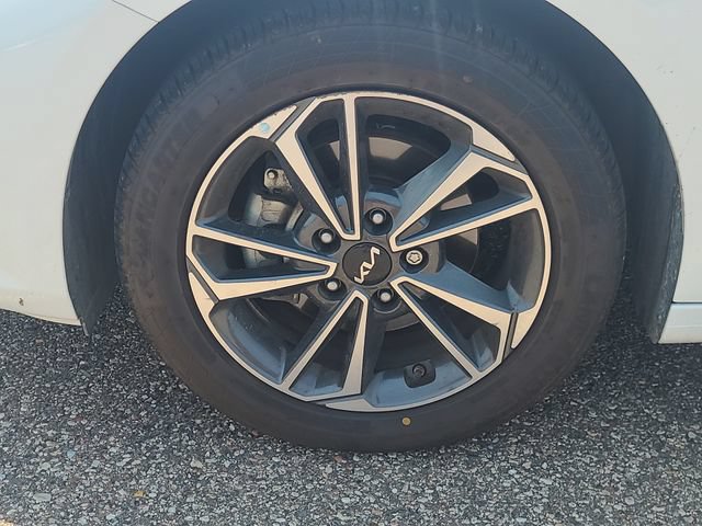 Used 2024 Kia Forte LXS FWD image 10