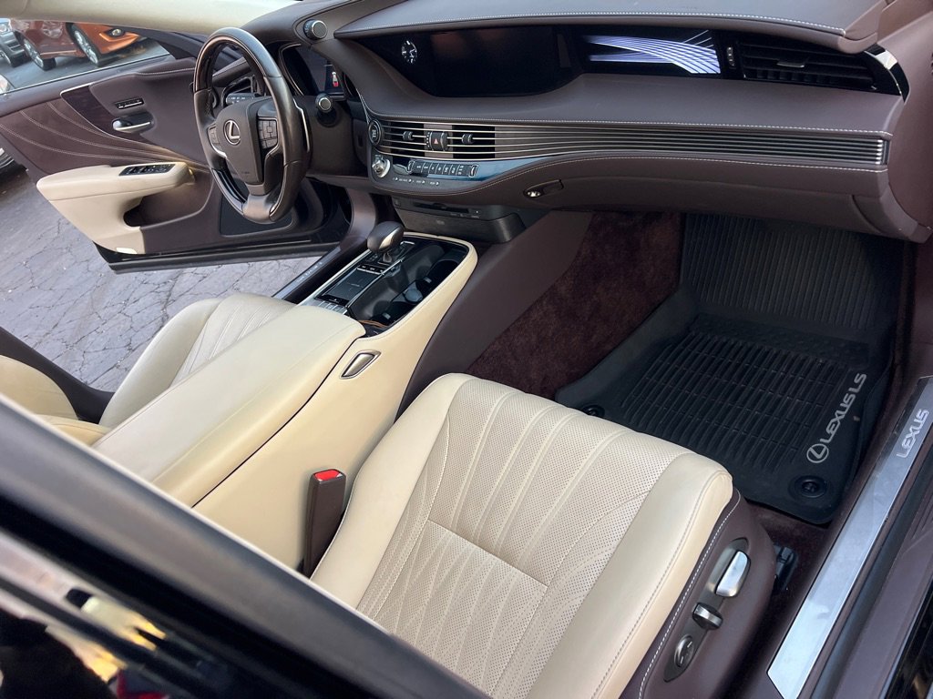 Used 2020 Lexus LS 500 AWD image 21