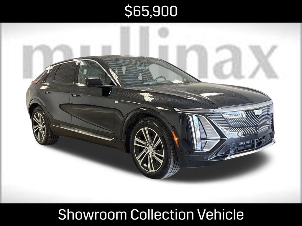 New 2025 Cadillac Lyriq Luxury