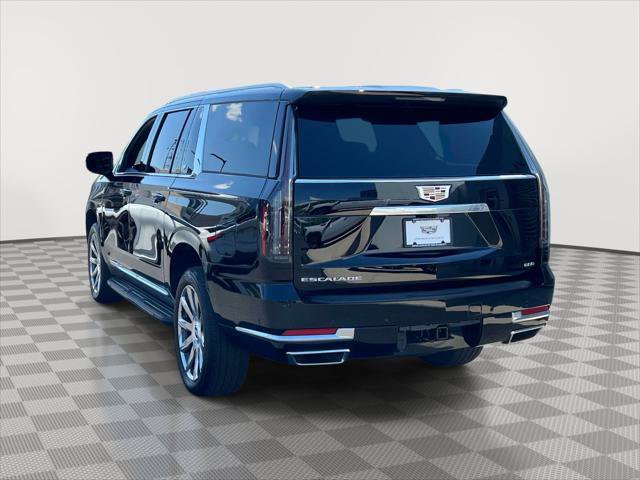 Used 2026 Cadillac Escalade ESV 4WD image 5