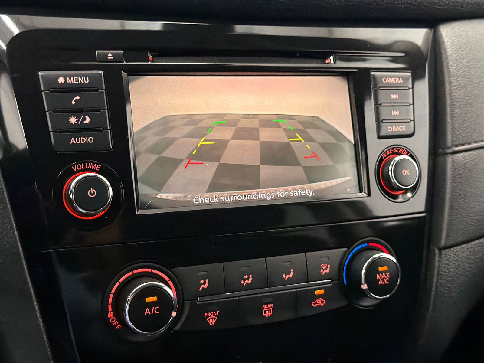Used 2020 Nissan Rogue S w/ Special Edition Package AWD/4WD image 24