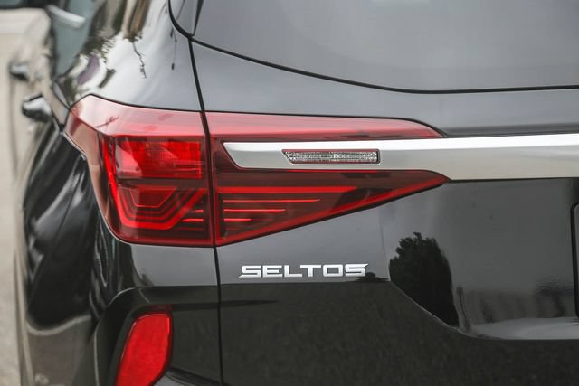 Certified 2022 Kia Seltos EX AWD/4WD image 11