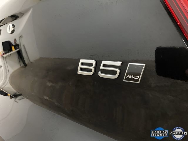 Used 2025 Volvo XC40 B5 Plus image 77