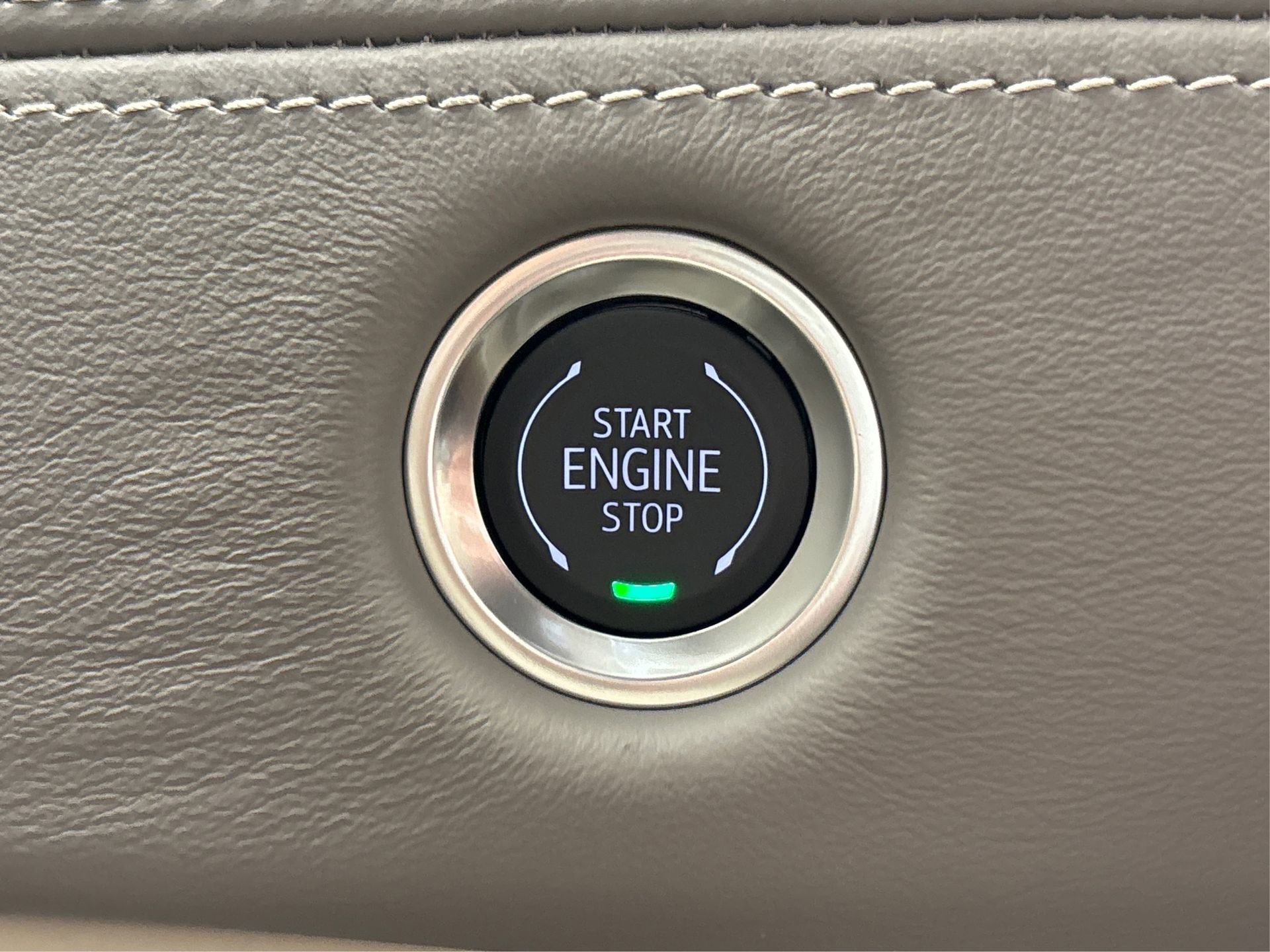 New 2025 Cadillac Escalade ESV Sport Platinum image 27