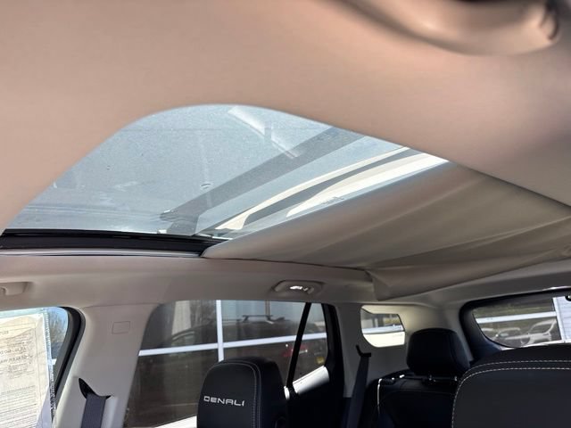 Used 2023 GMC Terrain Denali AWD/4WD image 12
