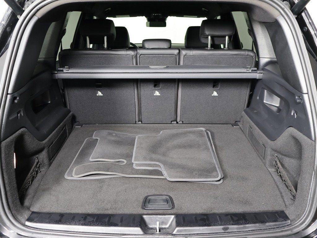 Used 2025 Mercedes-Benz GLB 250 4MATIC image 15