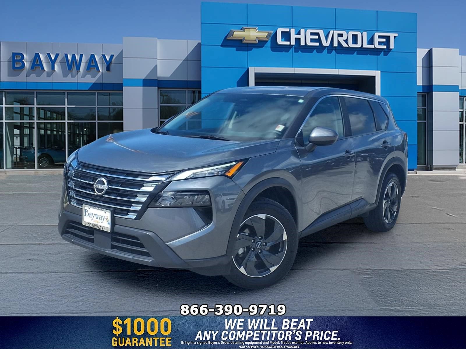 Used 2025 Nissan Rogue SV AWD/4WD image 1