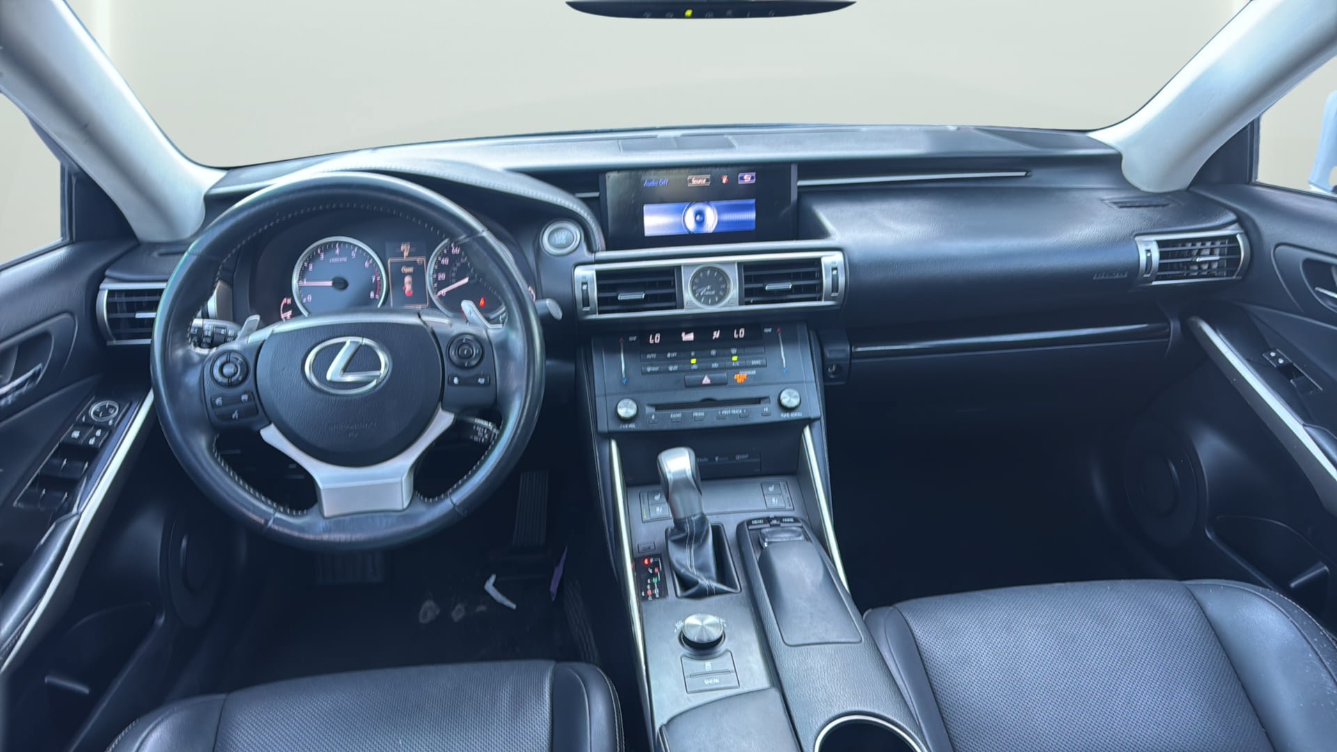 Used 2015 Lexus IS 250 w/ Navigation System Package RWD image 31