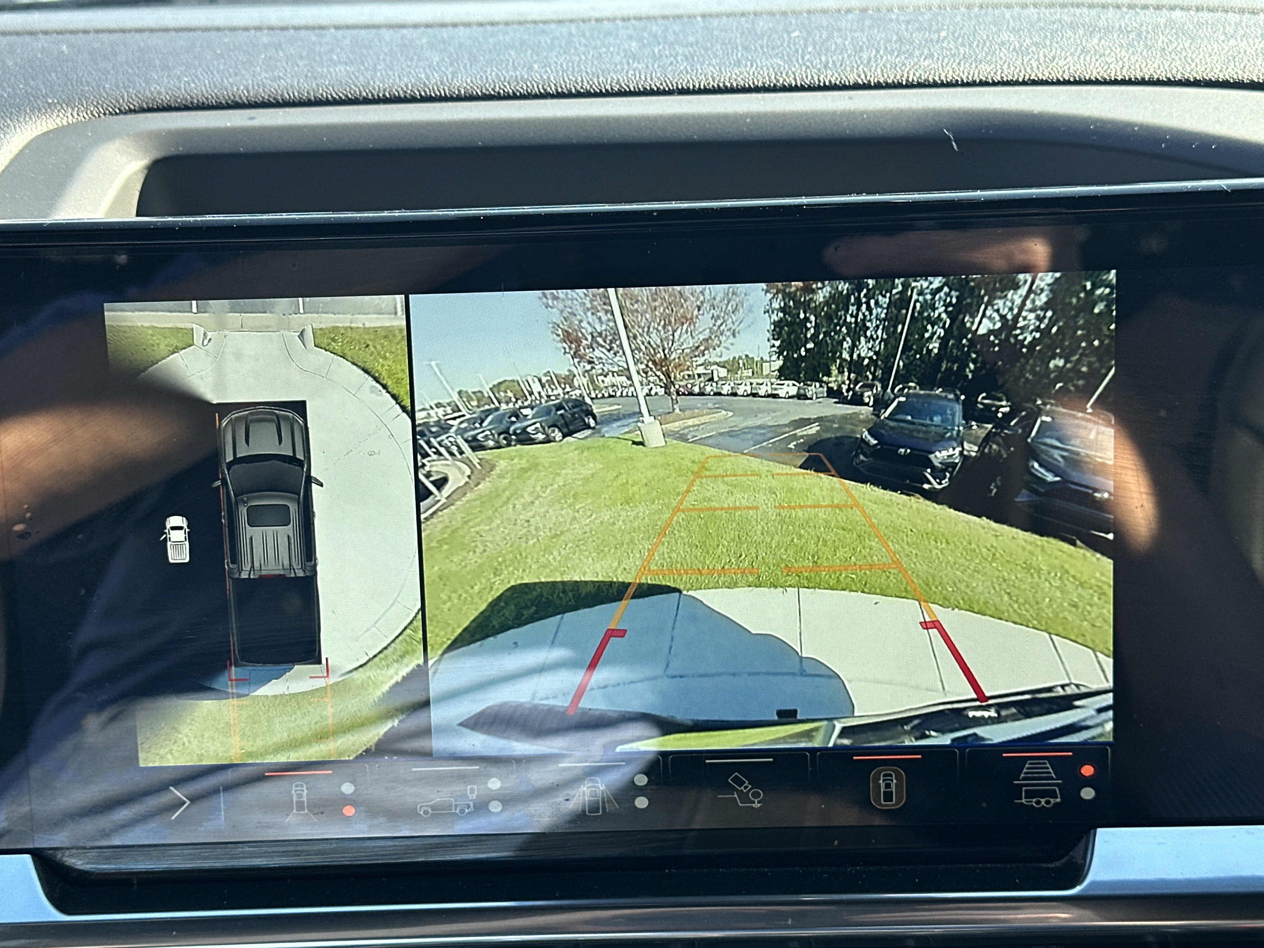 Used 2024 Chevrolet Silverado 1500 High Country w/ High Country Premium Package image 25