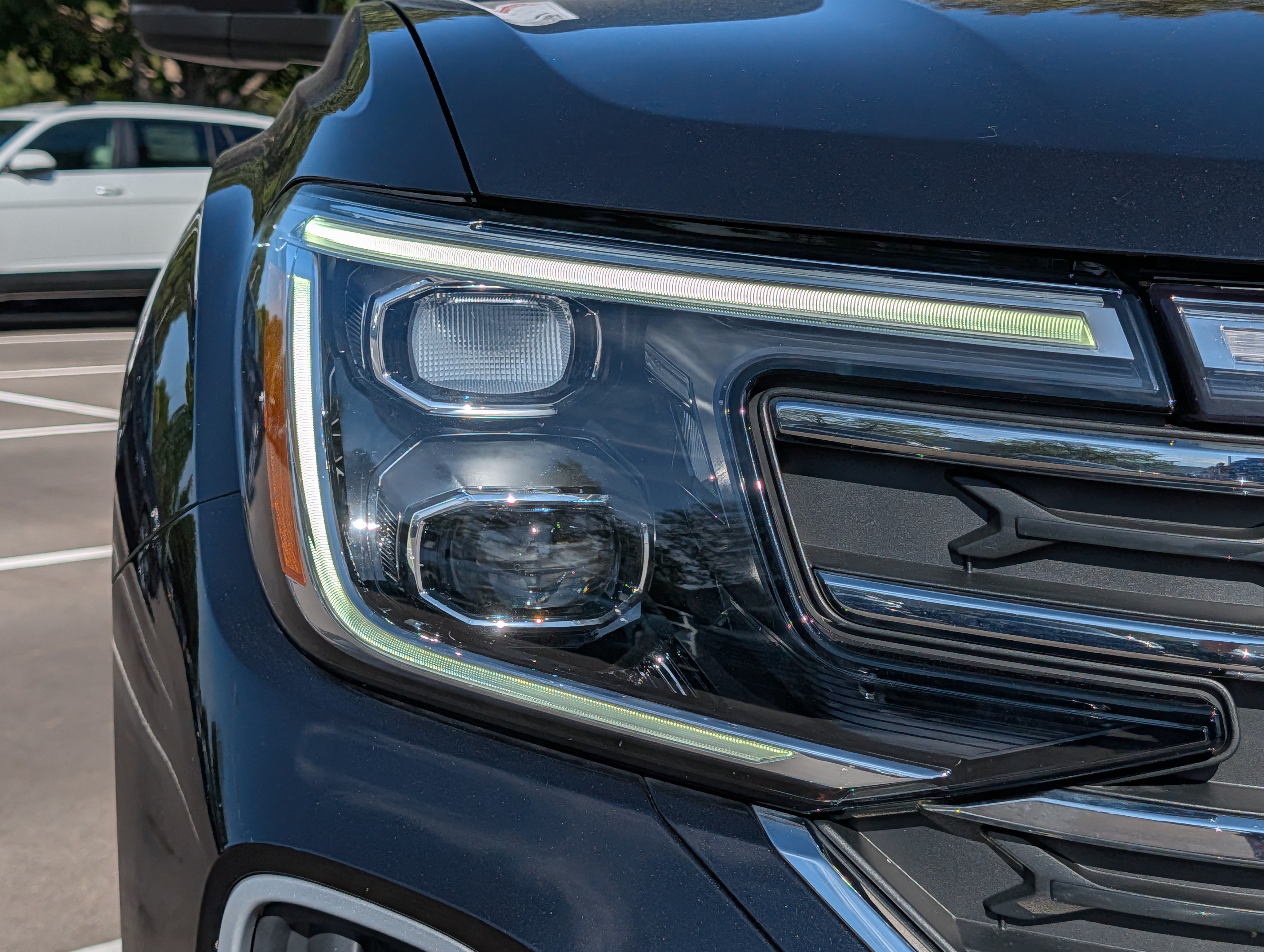 Certified 2024 Volkswagen Atlas SE AWD/4WD image 16