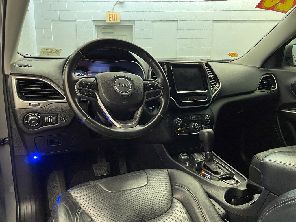 Used 2020 Jeep Cherokee Limited AWD/4WD image 14
