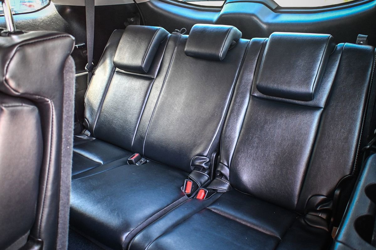 Used 2019 Toyota Highlander XLE AWD/4WD image 15