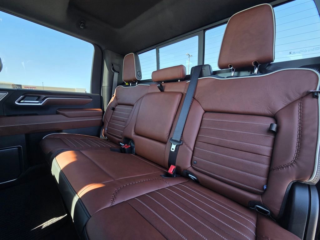 New 2026 GMC Sierra 3500 Denali Ultimate AWD/4WD image 25